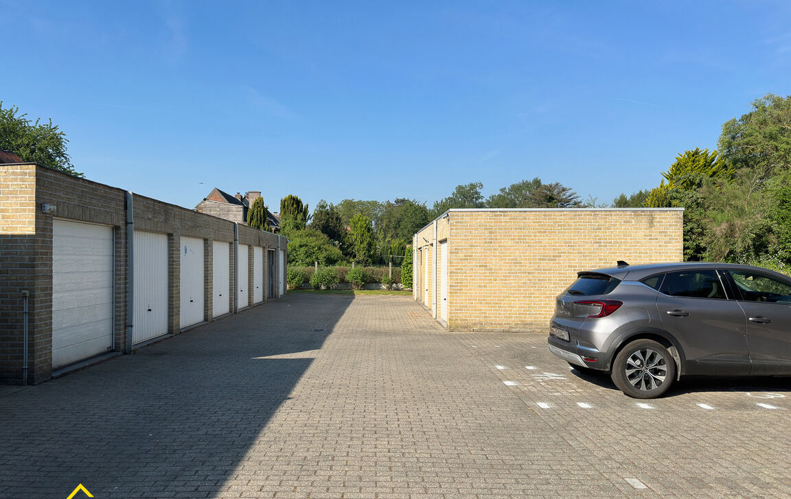 Gelijkvloerse verd. + tuin te koop in Erembodegem