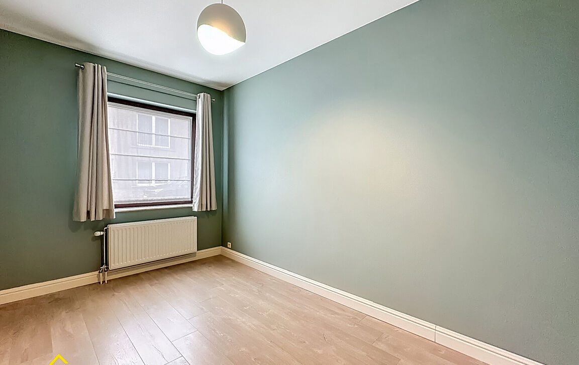 Gelijkvloerse verd. + tuin te koop in Lebbeke