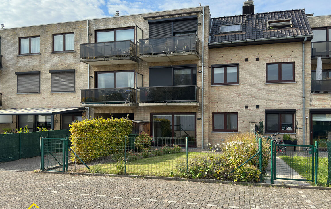 Gelijkvloerse verd. + tuin te koop in Lebbeke