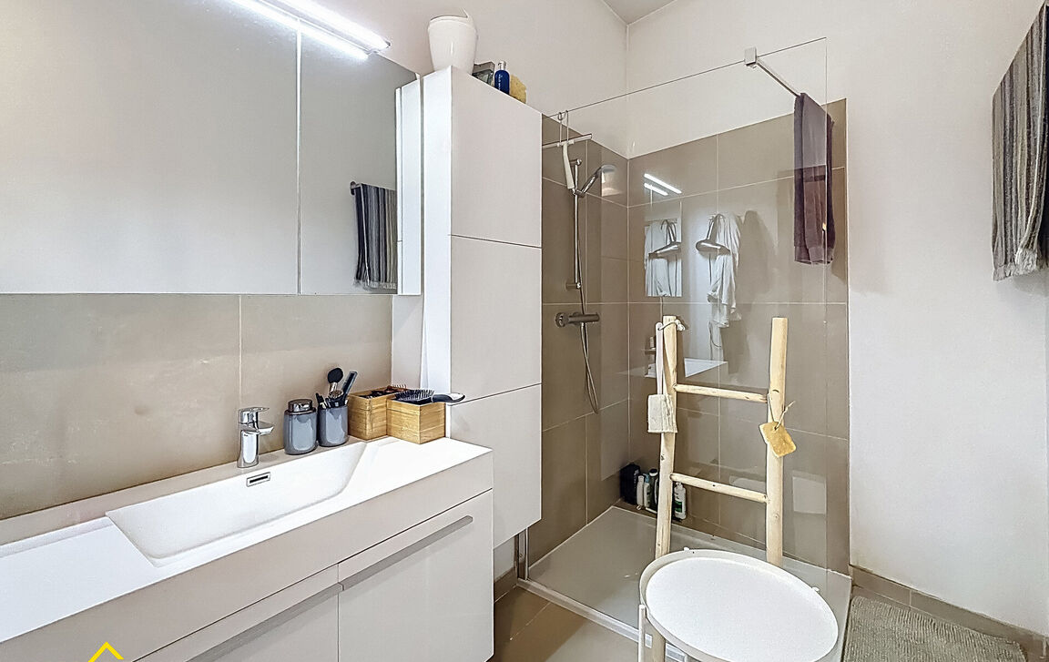 Gelijkvloerse verd. + tuin te koop in Moorsel