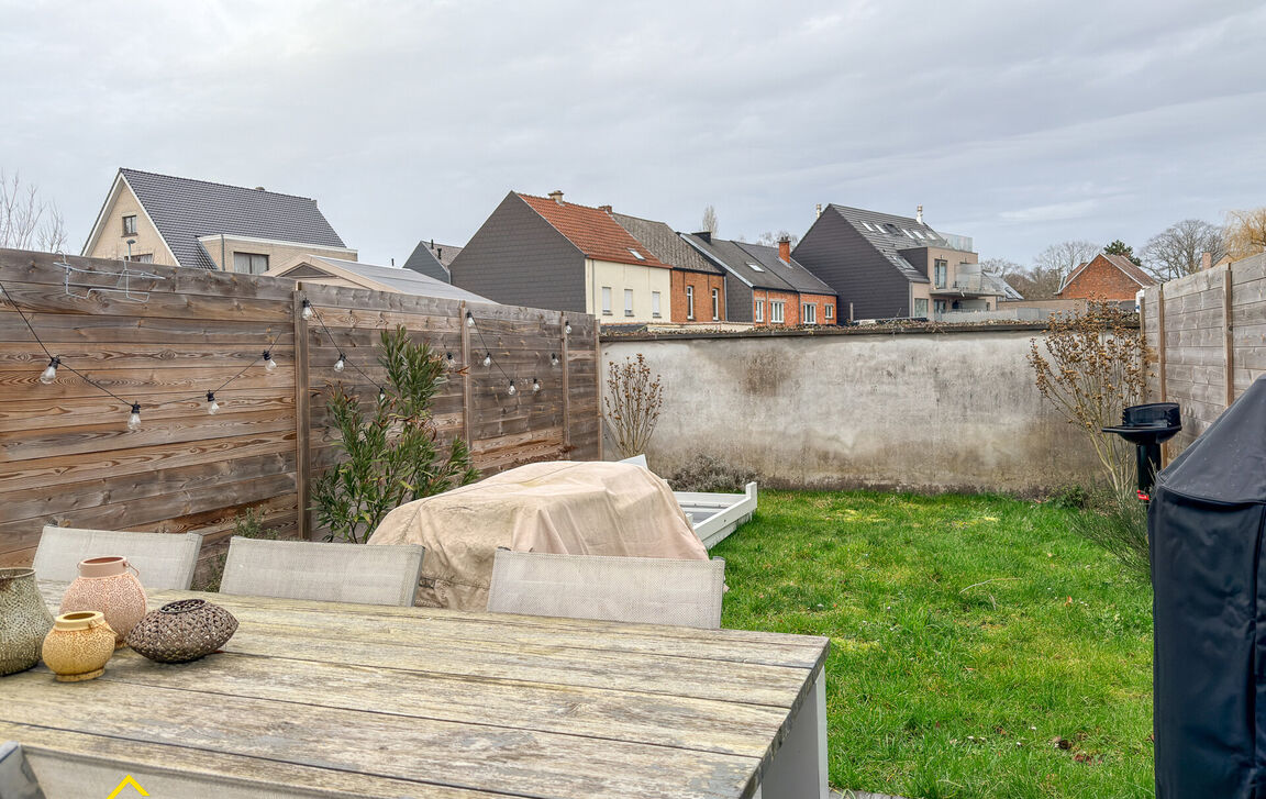 Gelijkvloerse verd. + tuin te koop in Moorsel