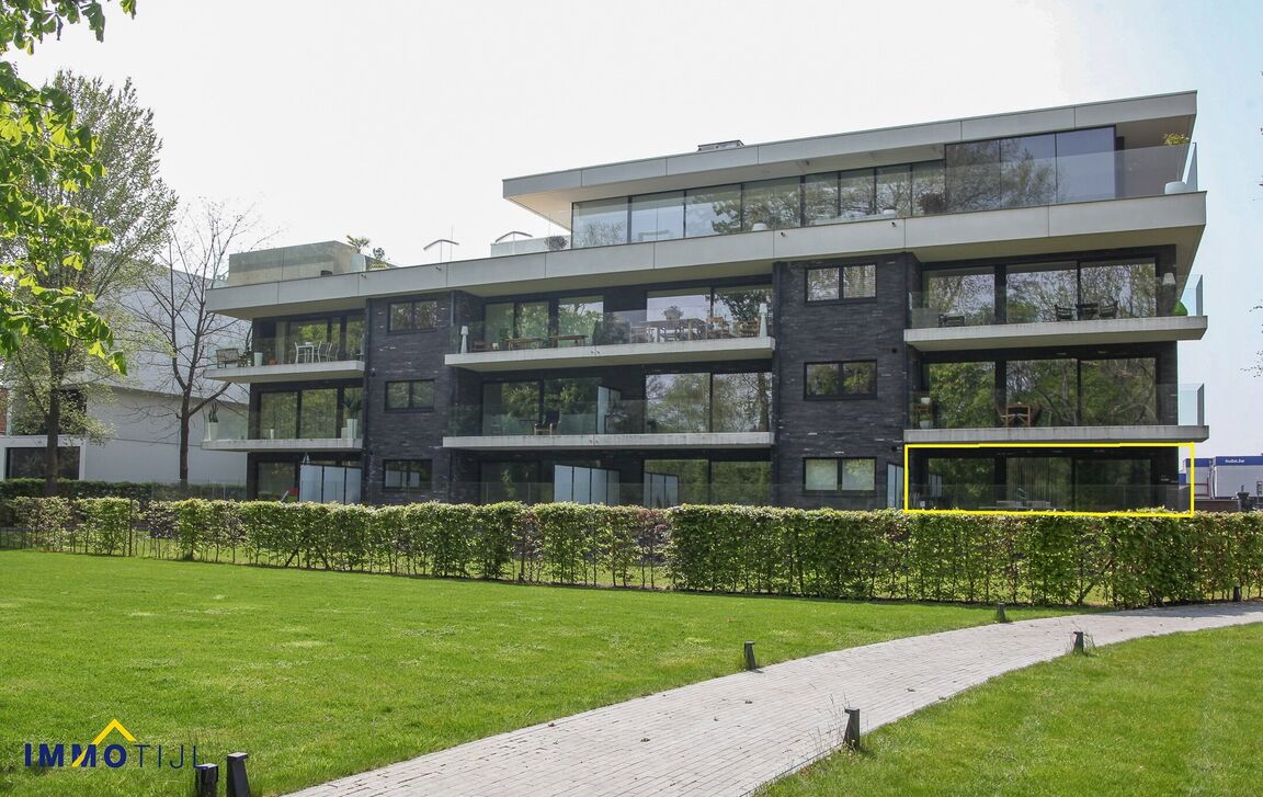 Gelijkvloerse verdieping te koop in Aalst