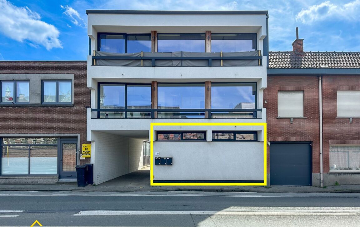 Gelijkvloerse verdieping te koop in Gijzegem