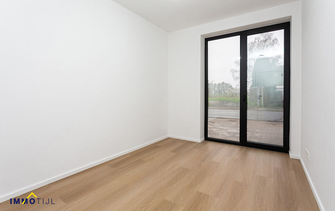 Gelijkvloerse verdieping te koop in Lebbeke