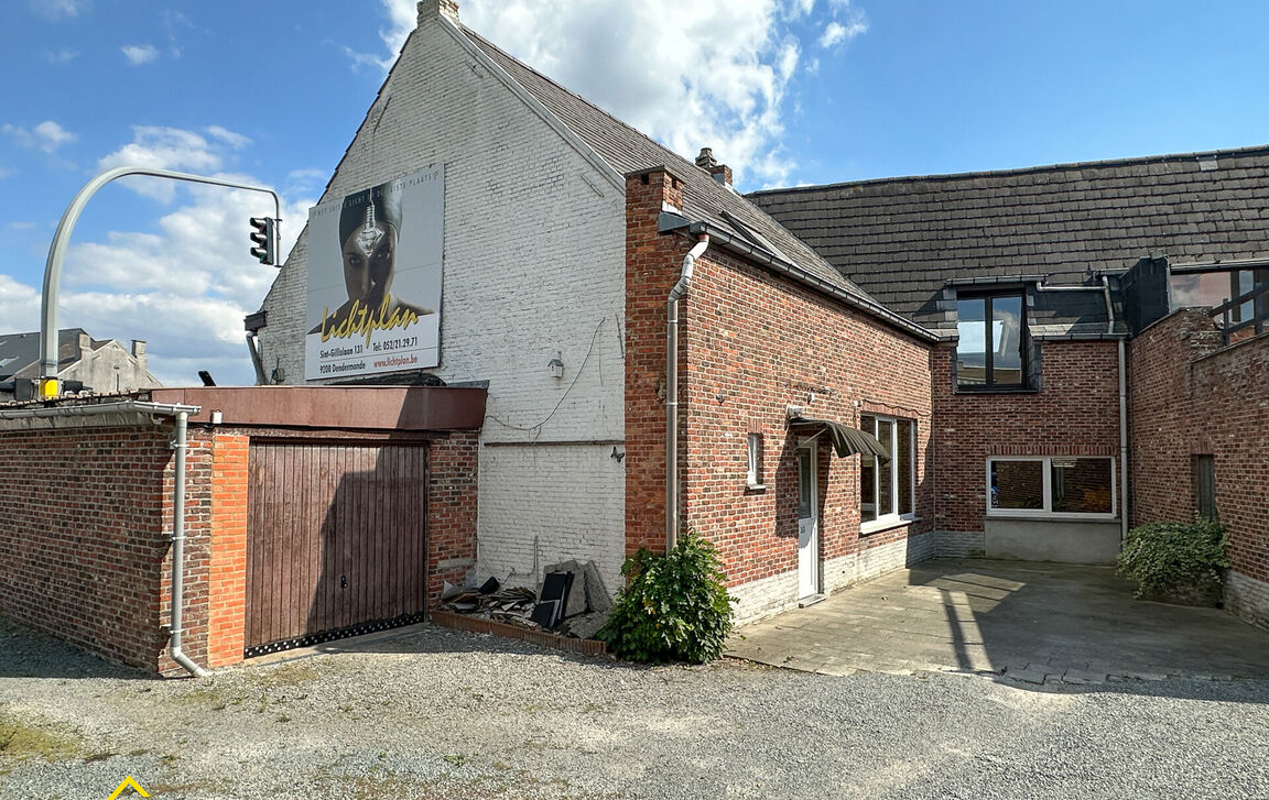 Gelijkvloerse verdieping te koop in Lebbeke