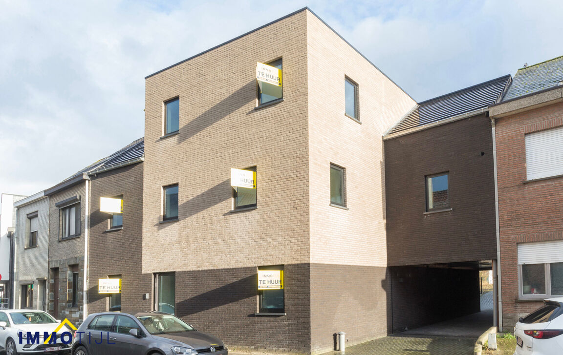 Gesloten garagebox te huur in Dendermonde