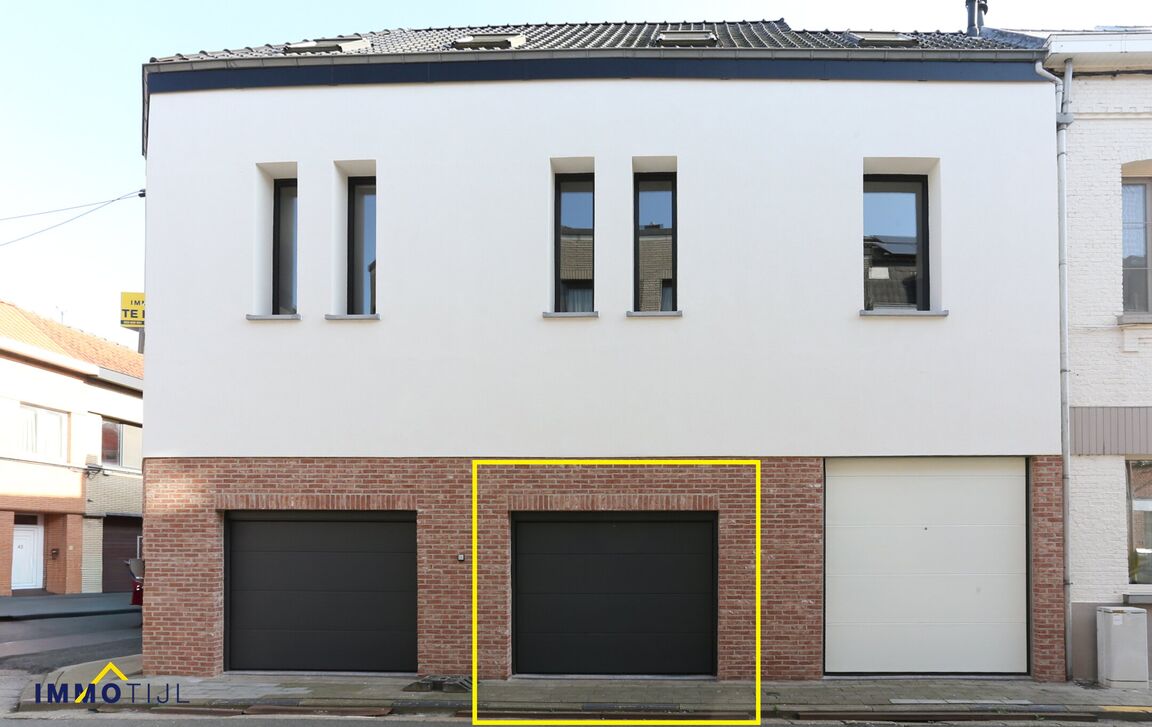 Gesloten garagebox te huur in Dendermonde