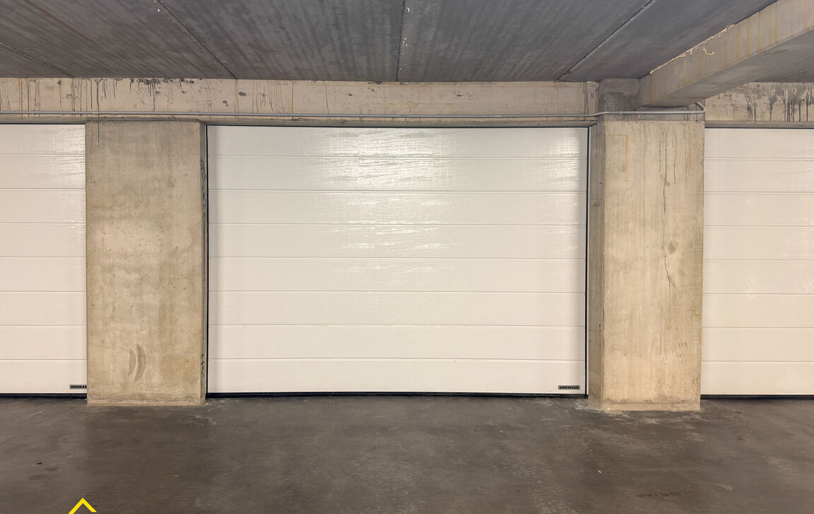 Gesloten garagebox te koop in Erpe-Mere