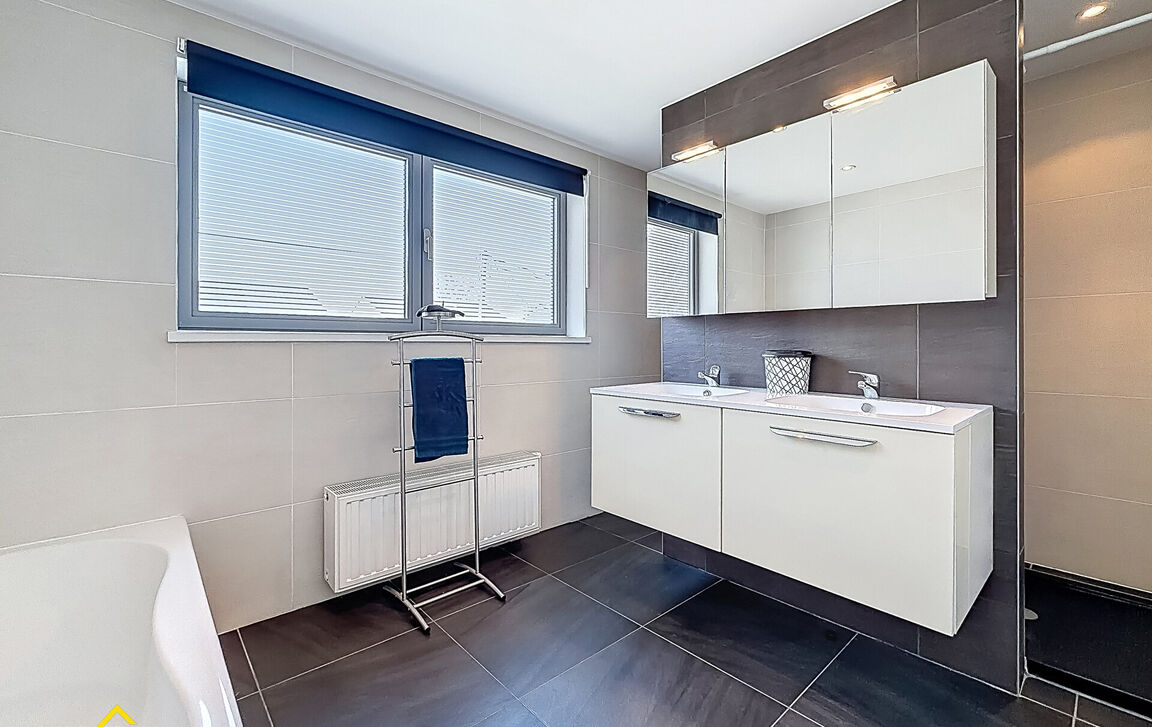Huis te koop in Bever