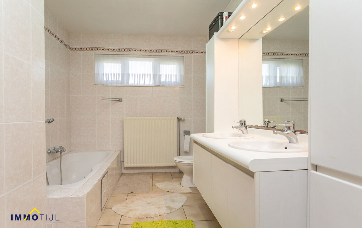 Huis te koop in Buggenhout