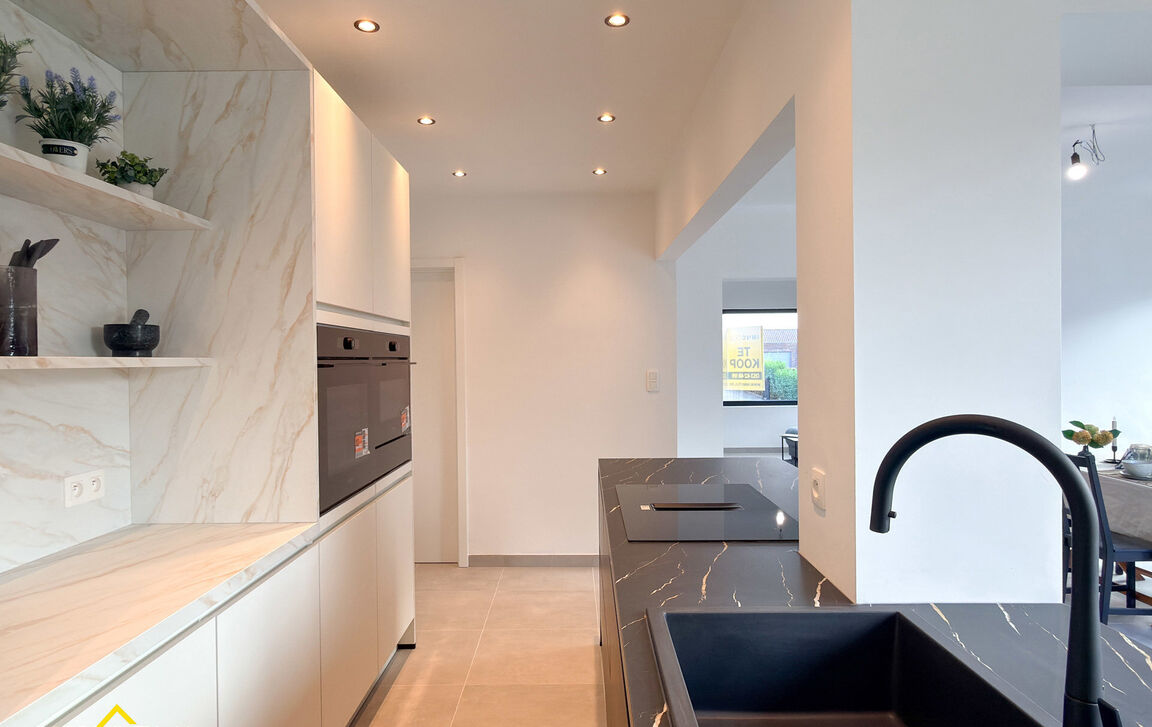 Huis te koop in Sint-Lievens-Houtem