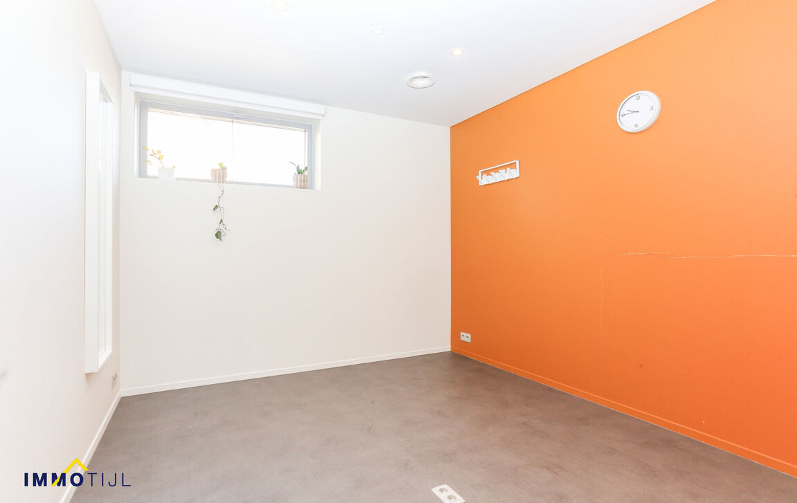 Individuele handelszaak te huur in Hamme