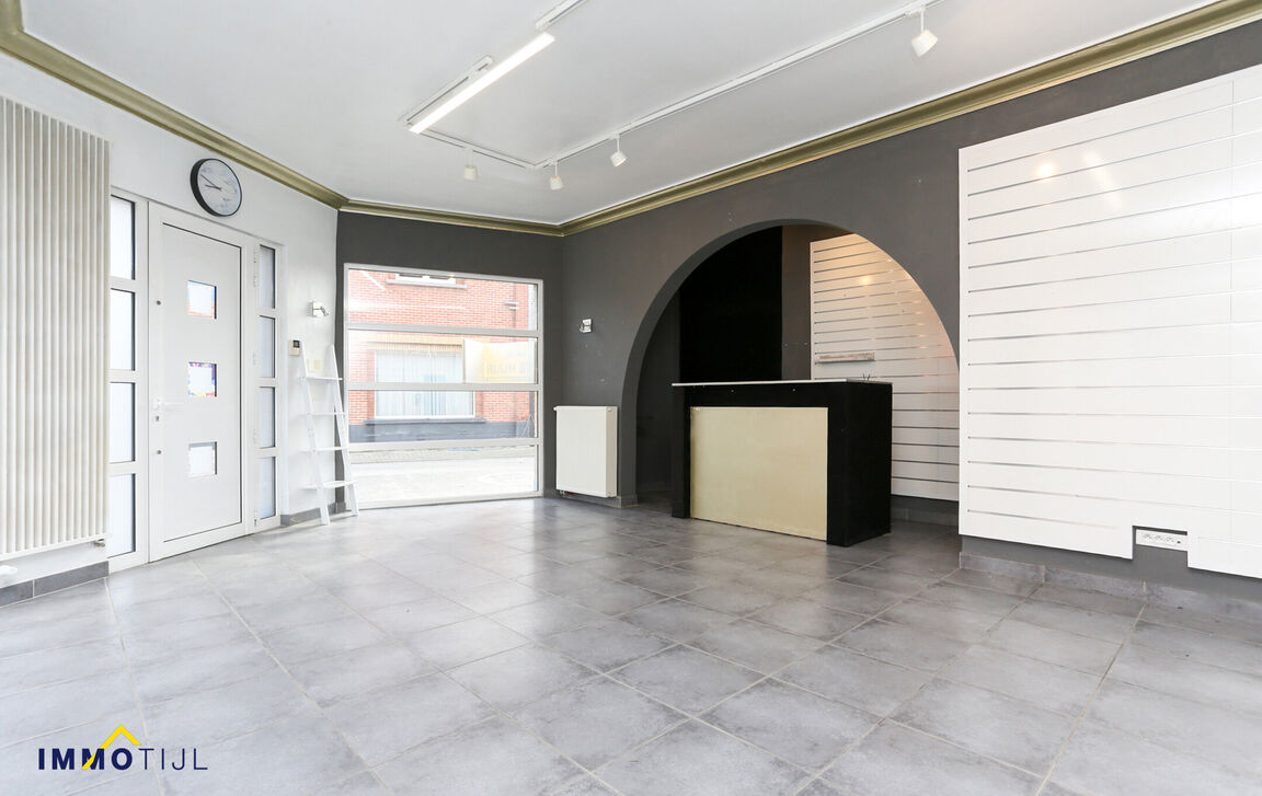 Individuele handelszaak te huur in Lebbeke