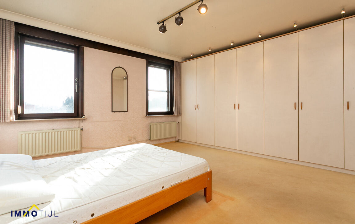 Individuele handelszaak te koop in Buggenhout