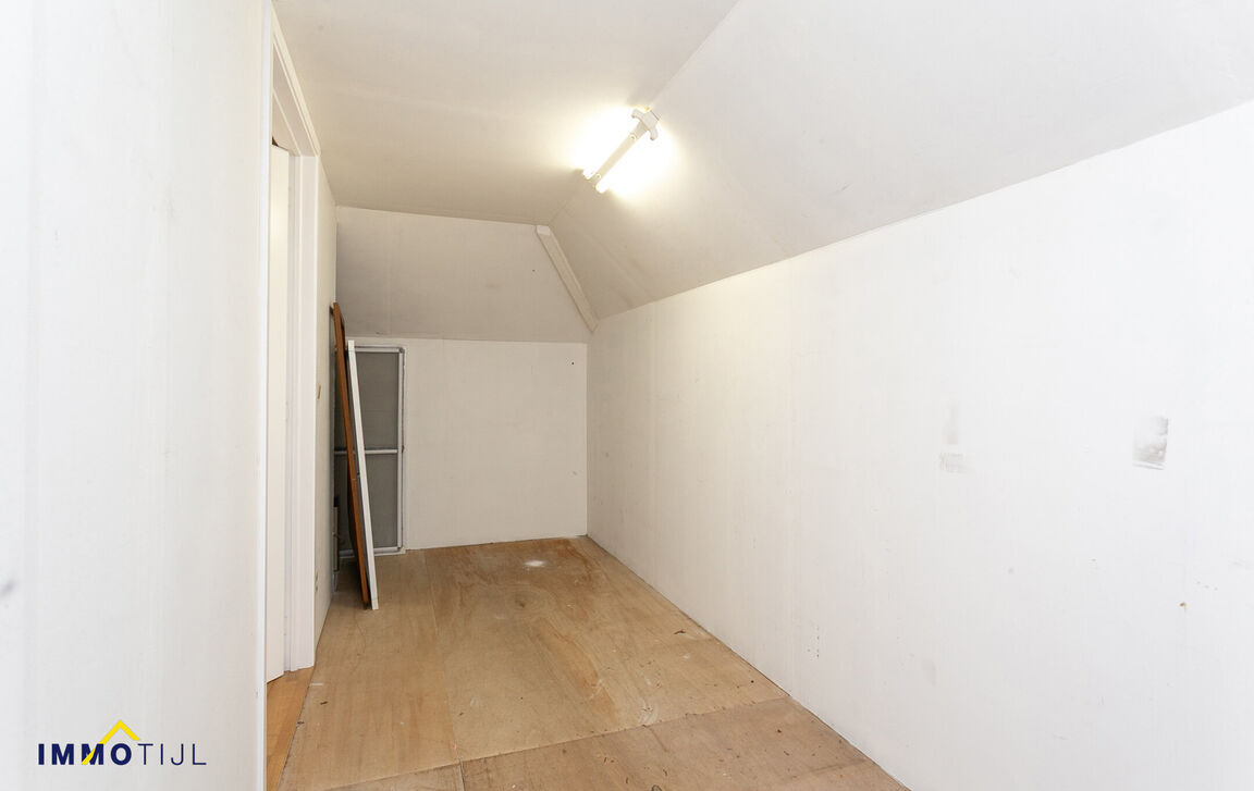 Individuele handelszaak te koop in Buggenhout