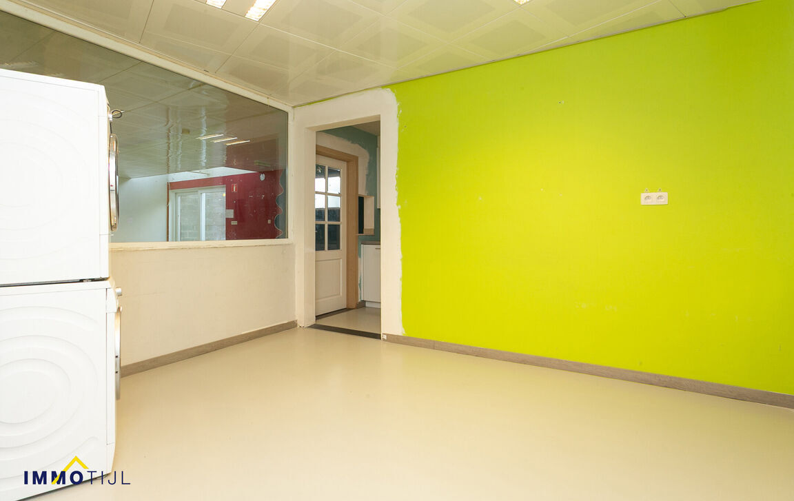 Individuele handelszaak te koop in Lebbeke