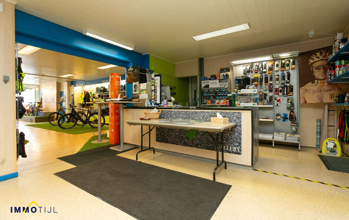 Individuele handelszaak te koop in Merchtem