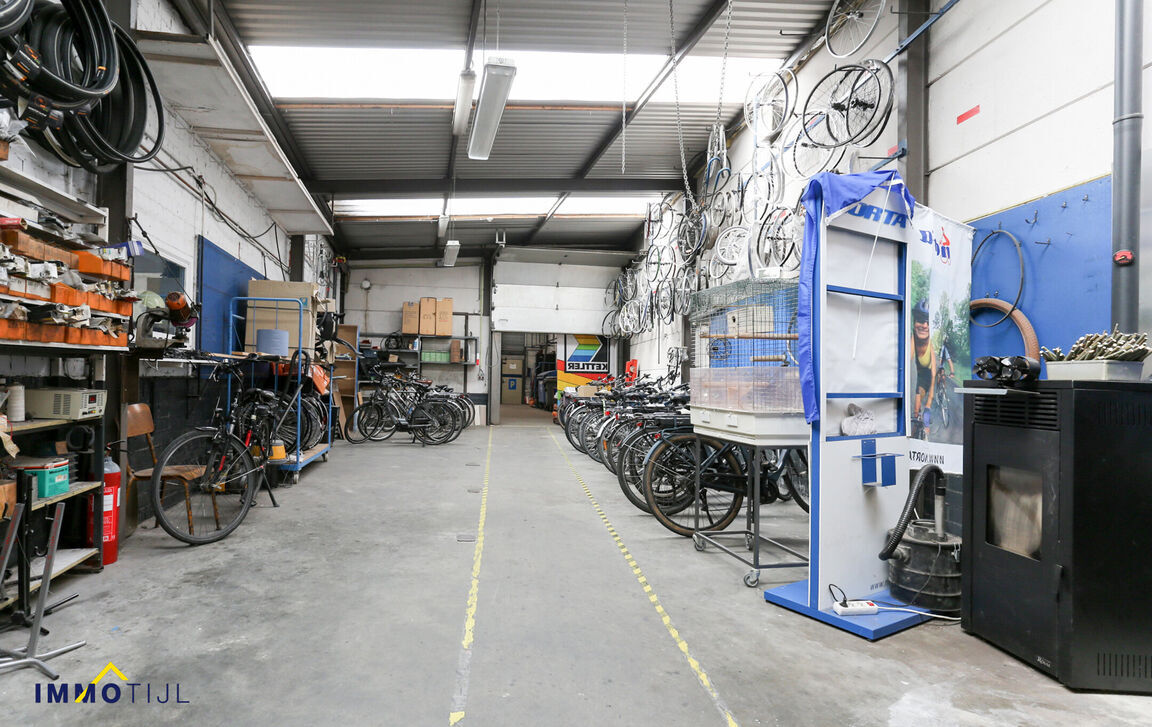 Individuele handelszaak te koop in Merchtem