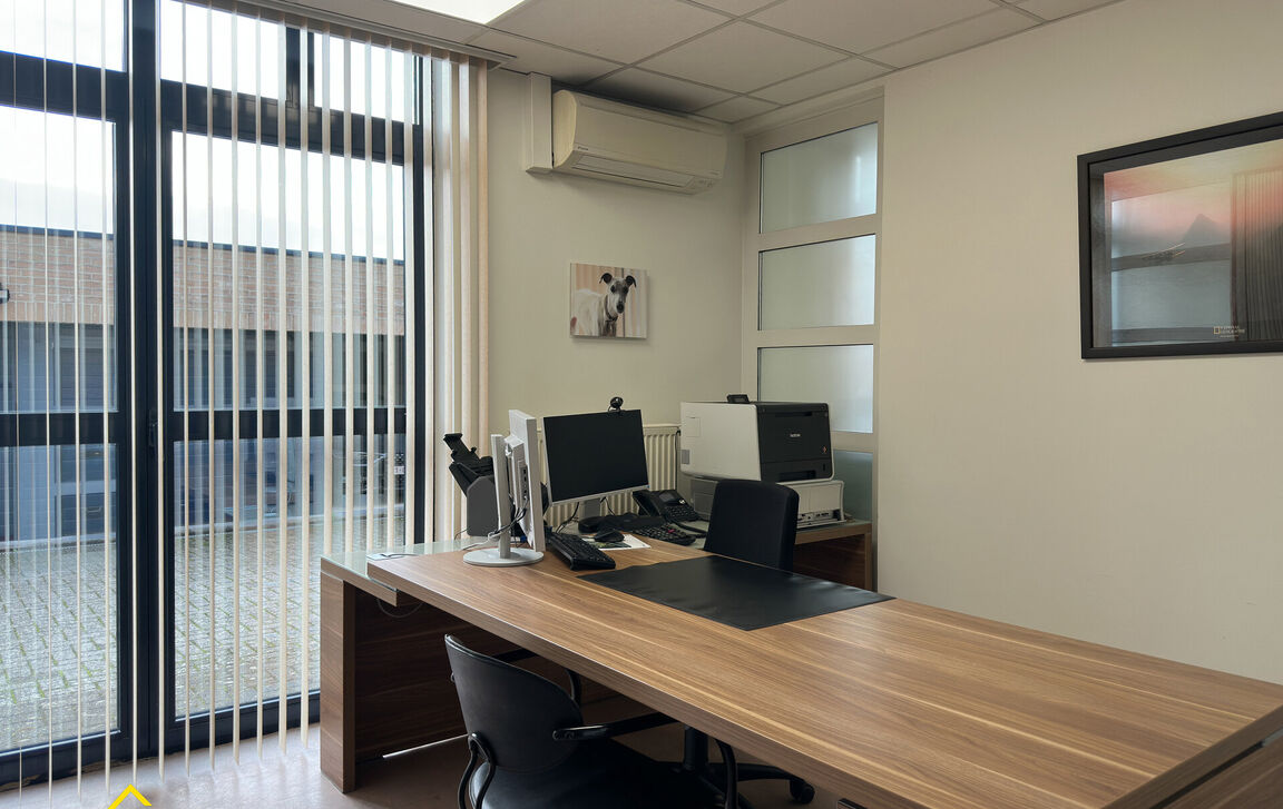 Kantoor te koop in Ninove