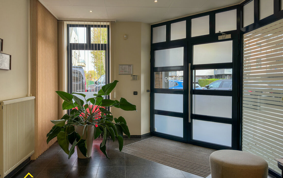 Kantoor te koop in Ninove