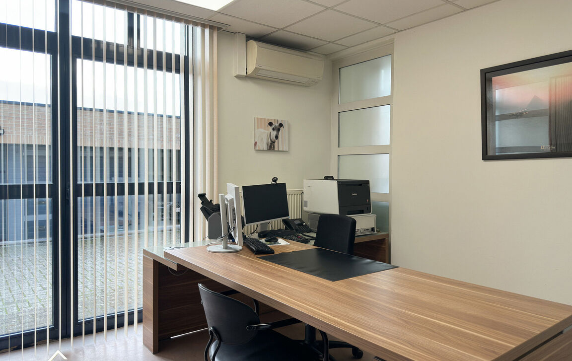 Kantoor te koop in Ninove