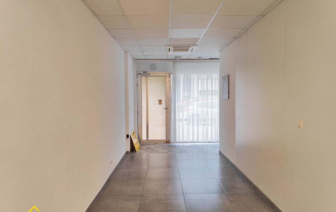 Kantoorgebouw te huur in Herdersem