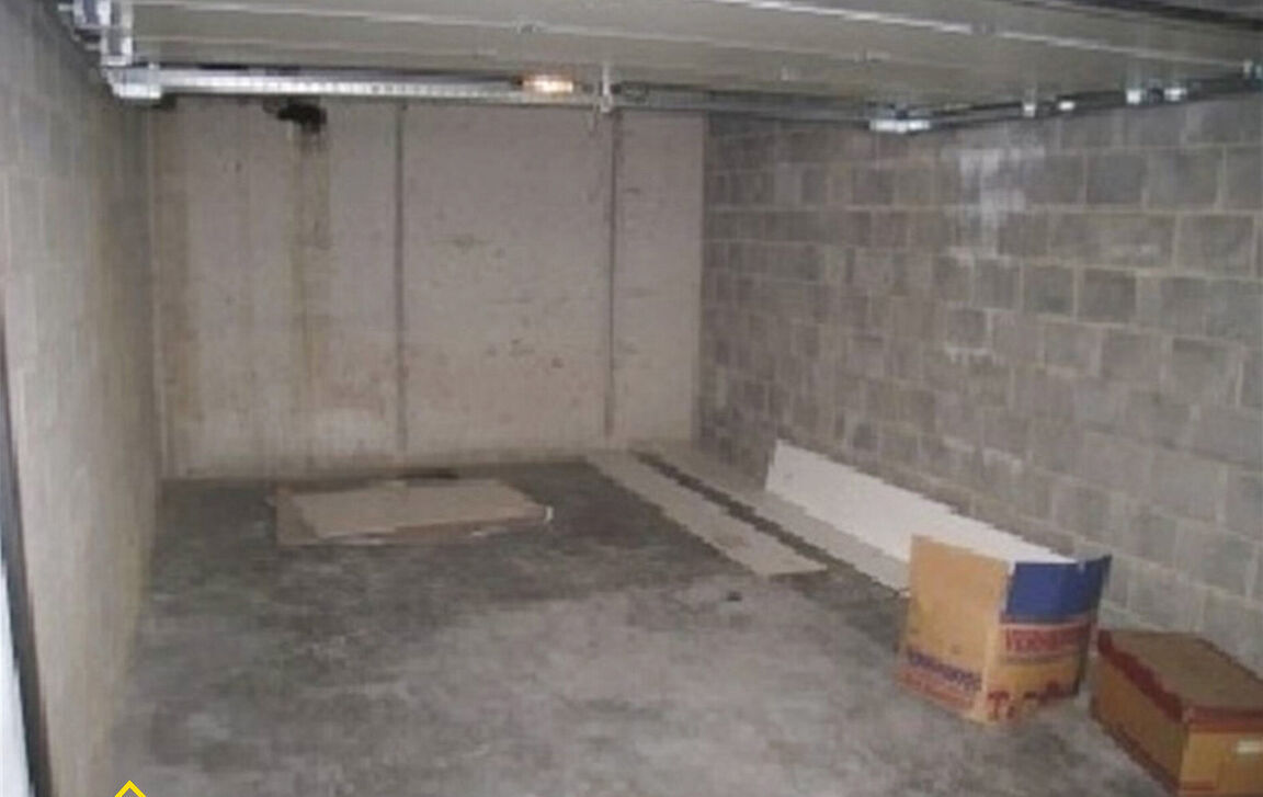 Open garagebox te huur in Lebbeke