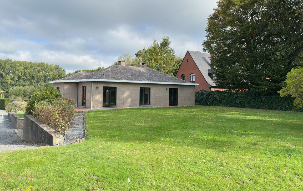 Villa te koop in Baardegem