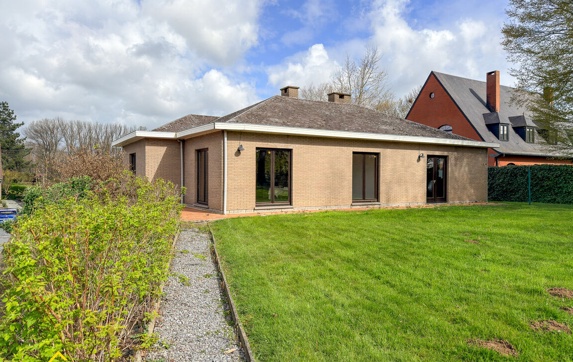 Villa te koop in Baardegem