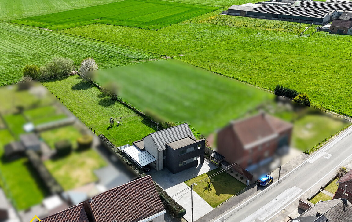 Villa te koop in Bever