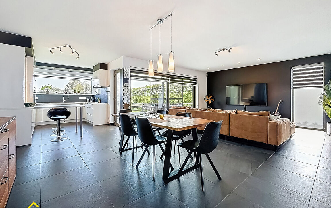 Villa te koop in Bever