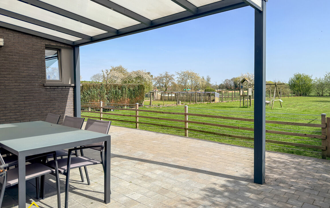 Villa te koop in Bever