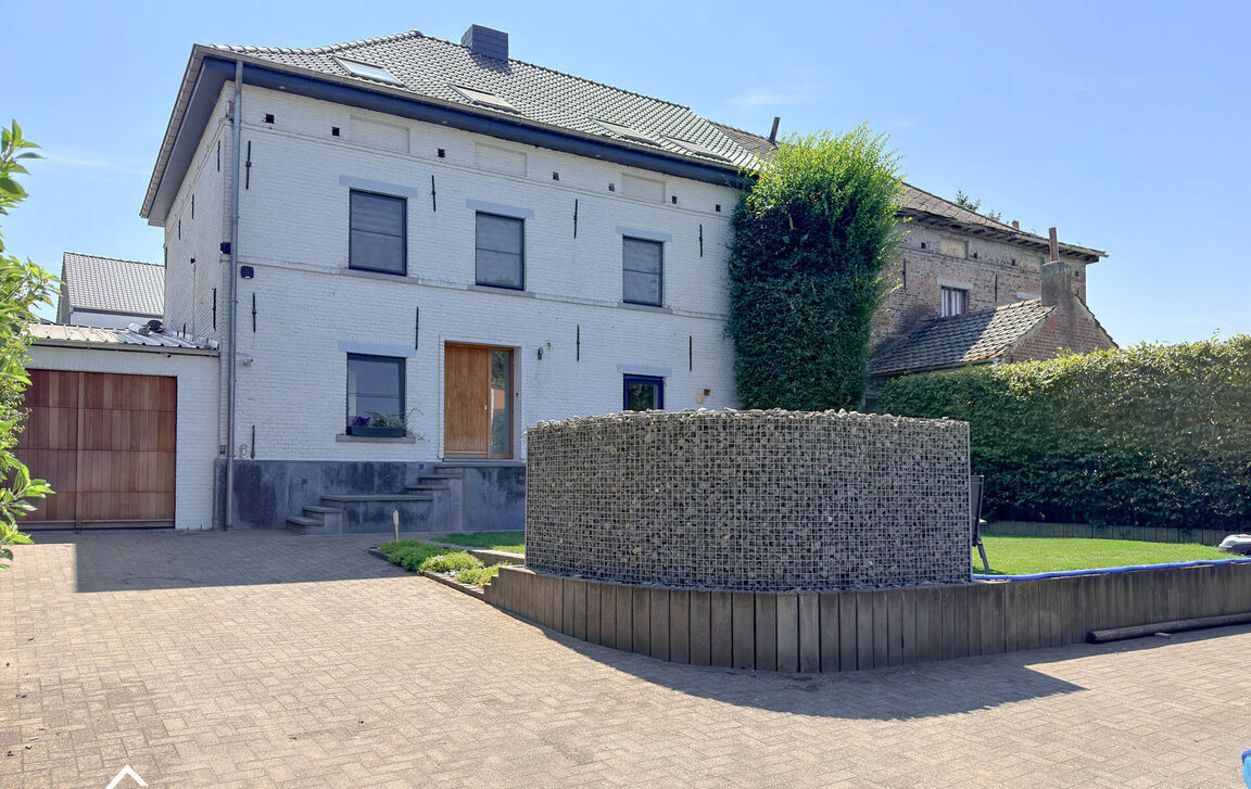 Villa te koop in Borchtlombeek