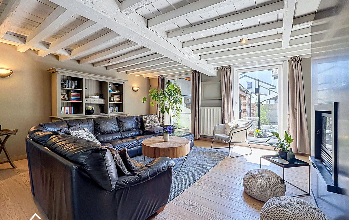 Villa te koop in Borchtlombeek