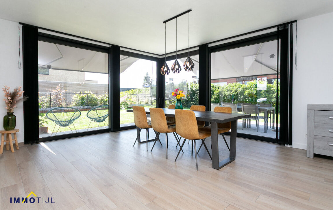Villa te koop in Buggenhout