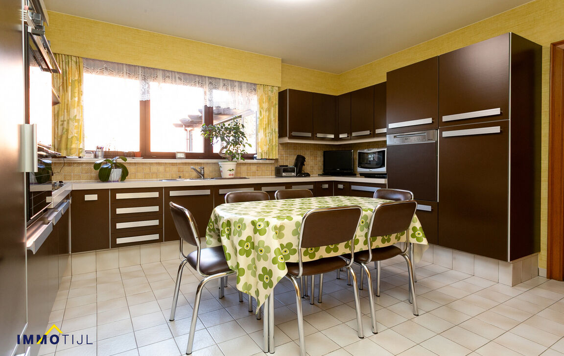 Villa te koop in Buggenhout