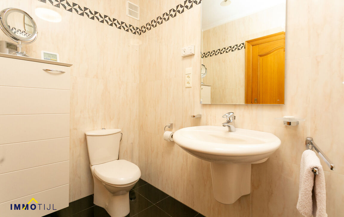 Villa te koop in Buggenhout