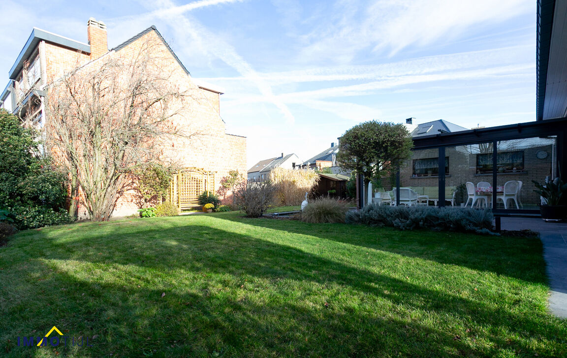 Villa te koop in Buggenhout