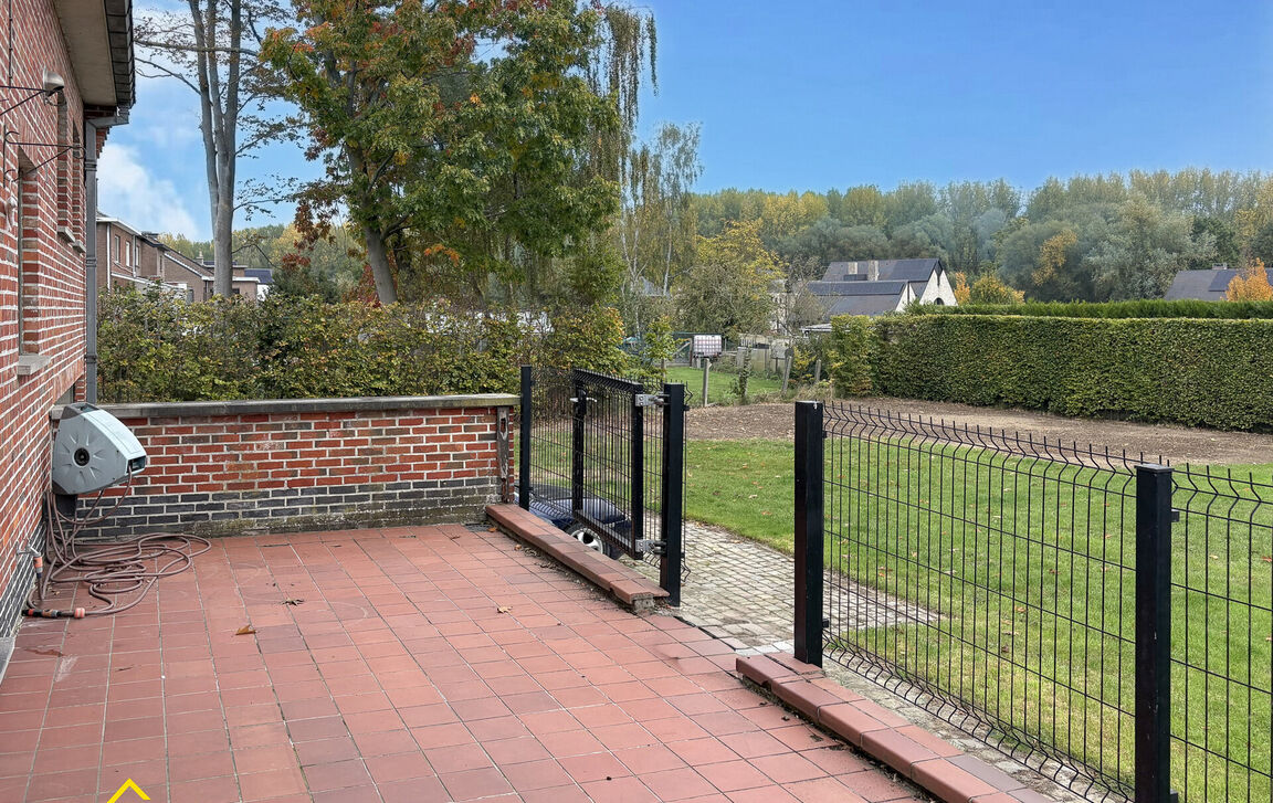Villa te koop in Denderleeuw