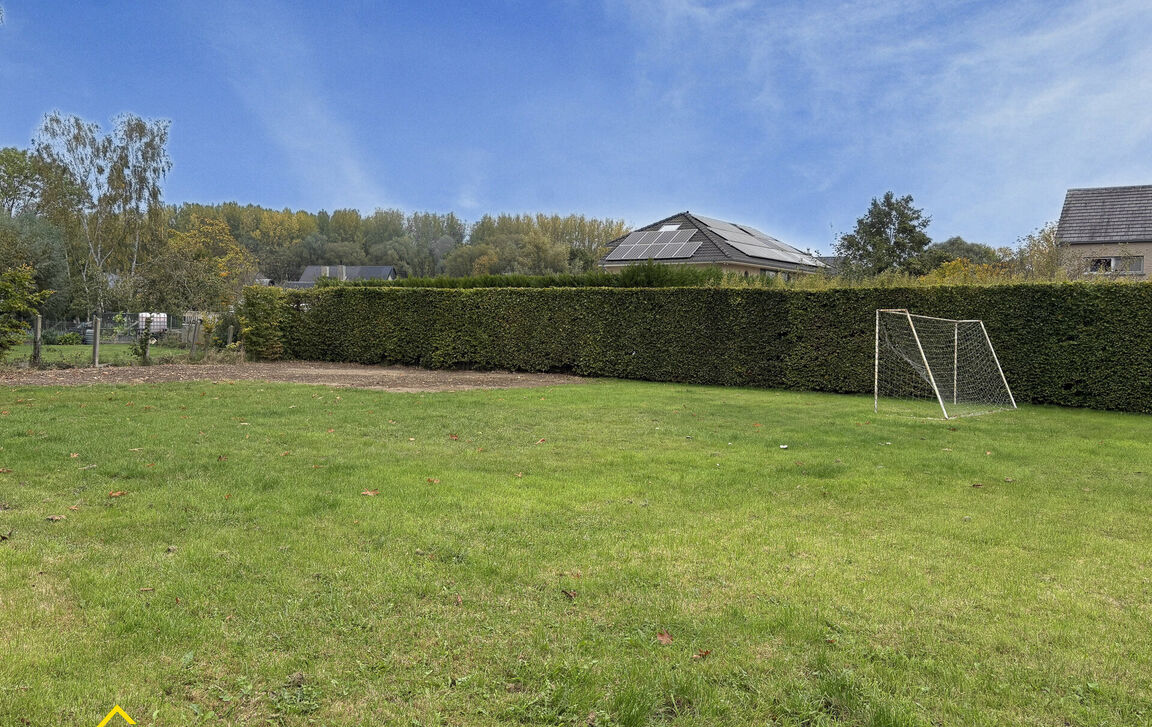 Villa te koop in Denderleeuw