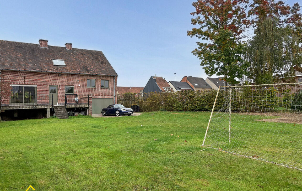 Villa te koop in Denderleeuw
