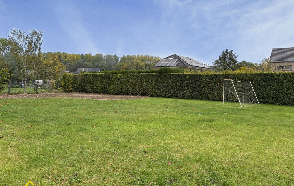 Villa te koop in Denderleeuw