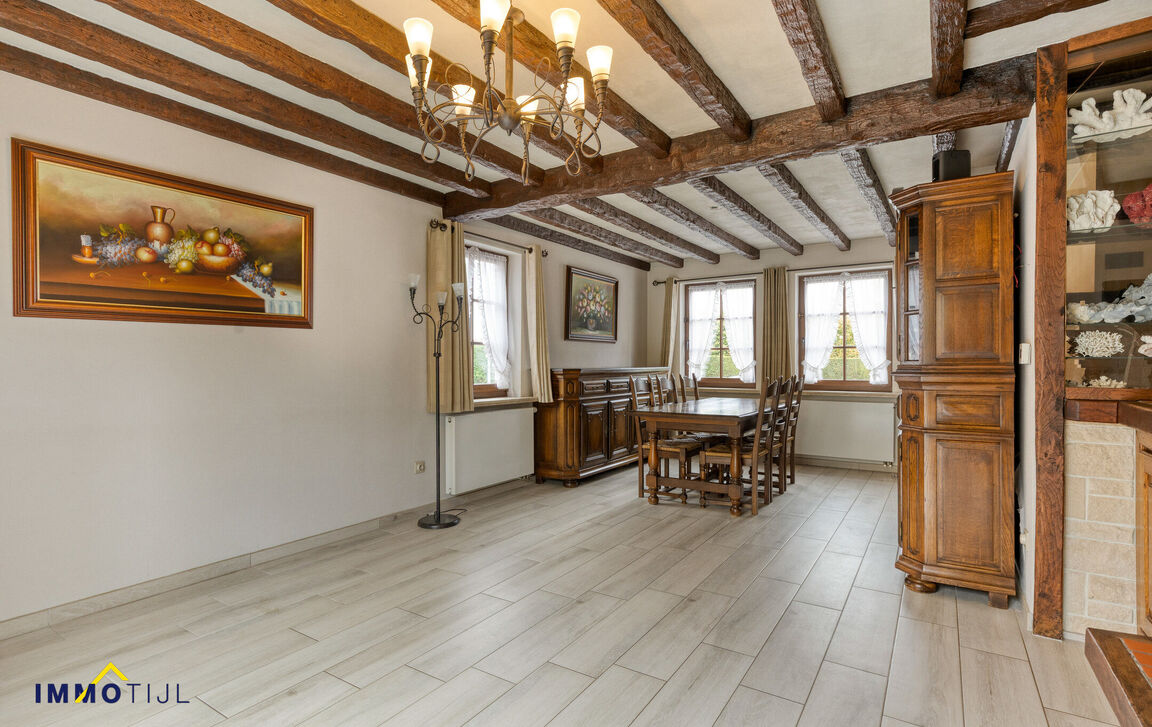 Villa te koop in Erembodegem