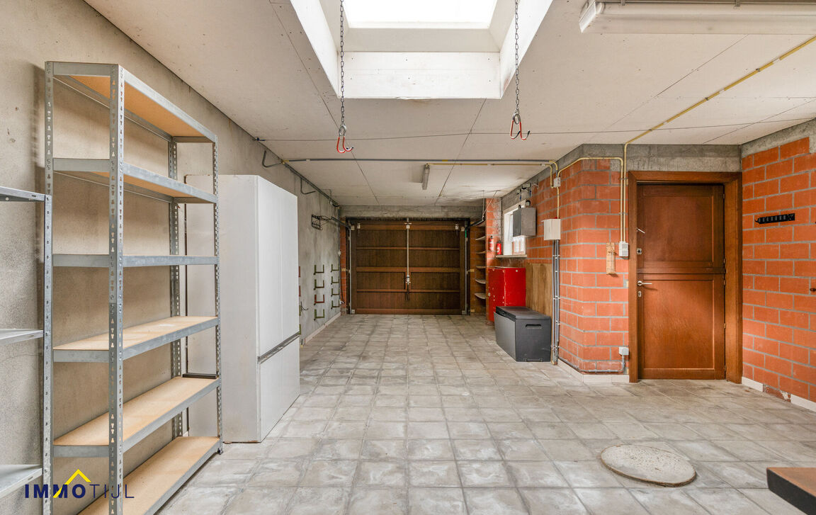 Villa te koop in Erembodegem