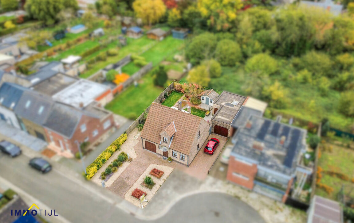 Villa te koop in Erembodegem