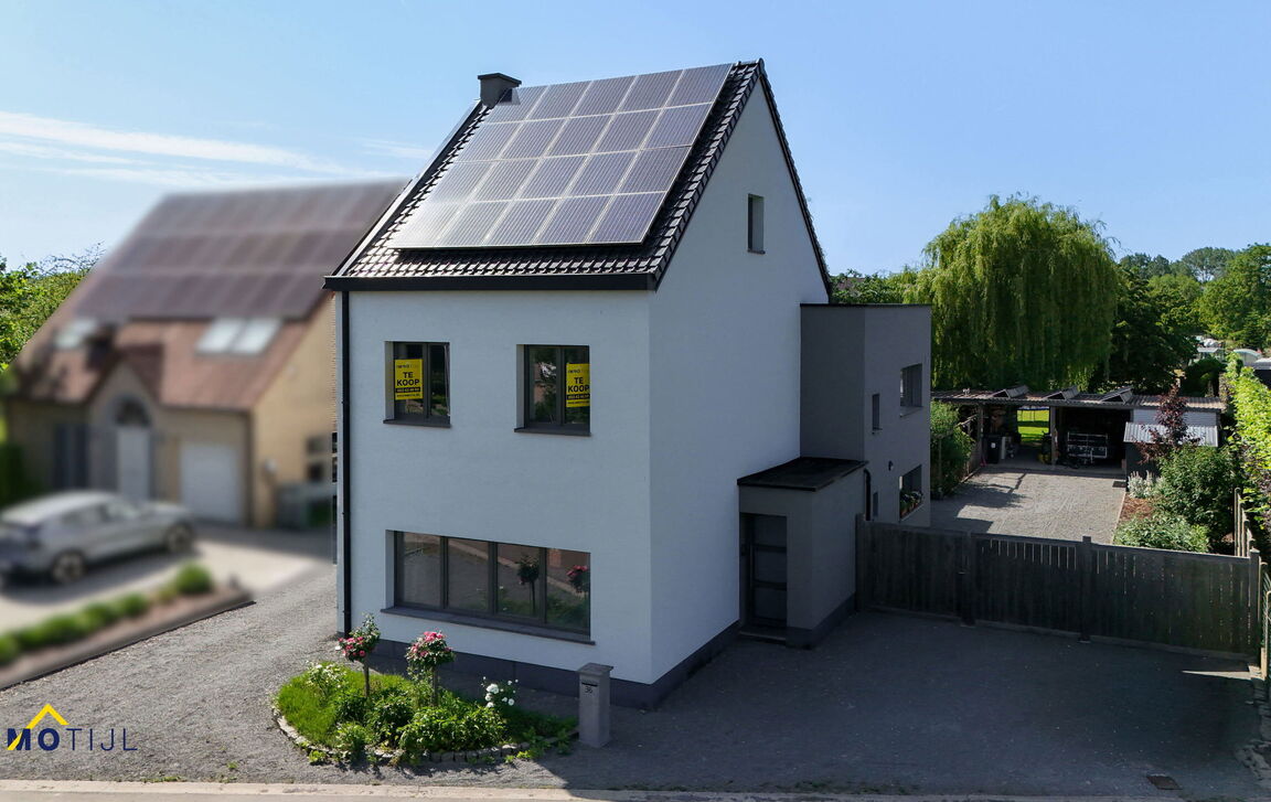 Villa te koop in Haaltert
