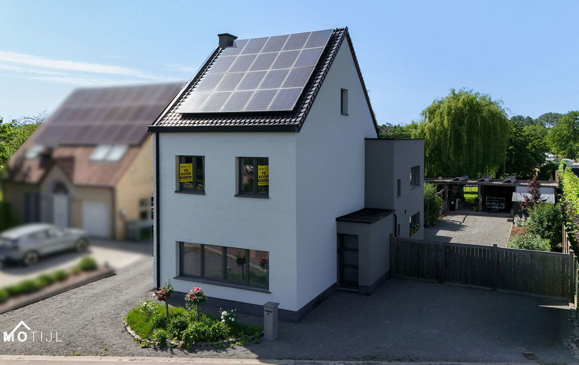 Villa te koop in Haaltert