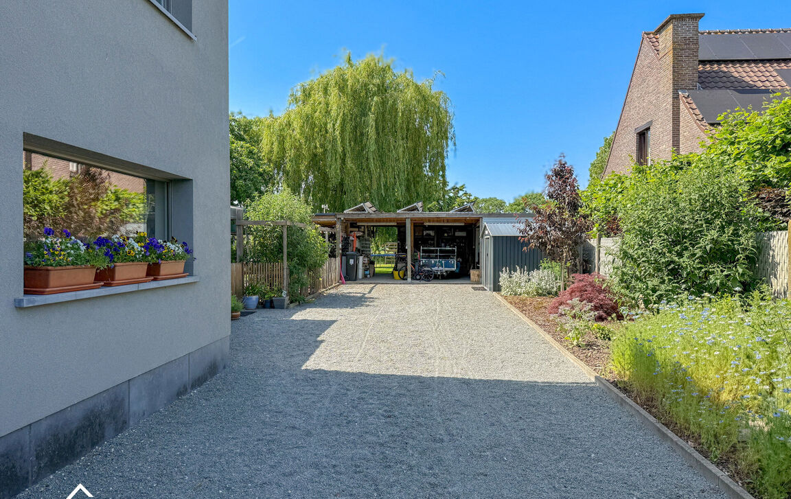 Villa te koop in Haaltert