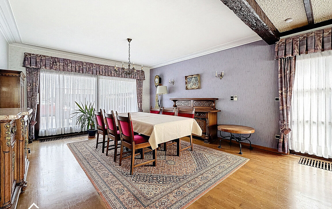 Villa te koop in Lebbeke