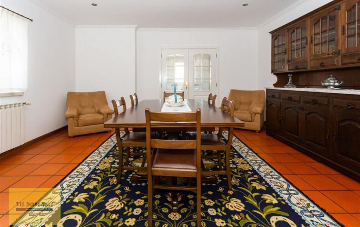 Villa te koop in Leiria